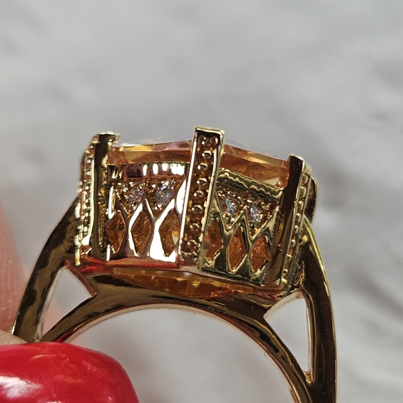 Gold and Purple Statement Ring - Picture 2 of 14